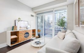 Apartment – Roehampton Avenue, Old Toronto, Toronto,  Ontario,   Canada for C$923,000