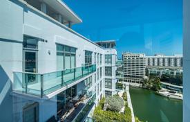 Condo – Miami Beach, Florida, USA for $2,000,000