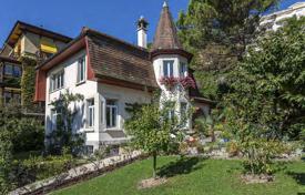 Luxury 4 bedroom houses for sale in Central Europe. Lake view villa of the early 20th century with terrace and garden, in the center of Montreux, Suisse Luxury 4 bedroom houses for sale in Central Europe. Lake view villa of the early 20th century with terrace and garden, in the center of Montreux, Suisse