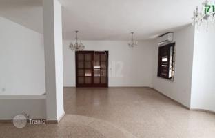 7-bedroom cottage 220 m² in Rishon Leziyyon for $1,382,000