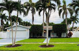 Townhome – Hollywood, Florida, USA for $760,000