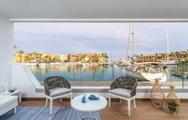 New apartment with a parking, a terrace and sea views in a residential complex with gardens and pools, Sotogrande for 375,000 €