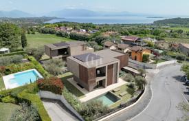 Modern villa with a lake view, a swimming pool and a garden in Lonato del Garda, Italy for 1,980,000 €