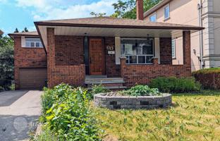 9-bedroom house in North York for C$2,789,000