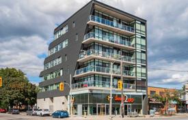 Apartment – Etobicoke, Toronto, Ontario,  Canada for C$820,000