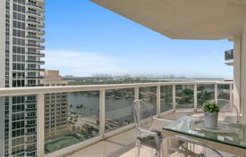 Two-bedroom apartment in a skyscraper on the first line from the beach in Miami Beach, Florida, USA for $1,280,000