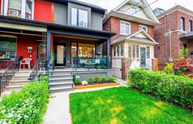 Terraced house – Old Toronto, Toronto, Ontario,  Canada for C$2,011,000
