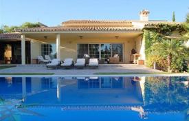Spacious villa with a swimming pool, a garden and a parking, Marbella, Spain for 14,300 € per week