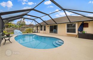3-bedroom house 275 m² in Florida for 410,000 €