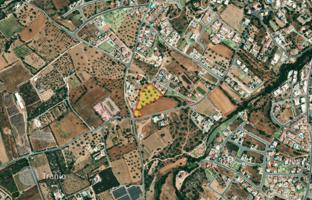 Land plot in Paphos for 900,000 €