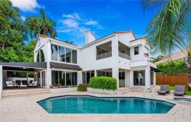 Modern villa with a backyard, a pool, a relaxation area, a terrace and a parking, Fort Lauderdale, USA for $2,450,000