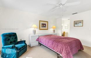 2-bedroom apartments in condo 90 m² in Coconut Creek for $300,000