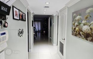 2-bedroom apartments in condo 114 m² in Weston for $400,000
