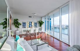 Stylish flat with ocean views in a residence on the first line of the beach, Miami Beach, Florida, USA for $2,595,000