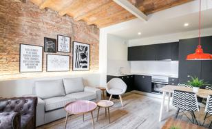 Two-bedroom apartment in a renovated building, Old Town, Barcelona, ​​Spain for 525,000 €