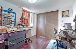 6-bedroom apartment in East York for C$780,000