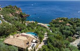 5-bedroom villa in Theoule-sur-Mer for 14,000 € per week