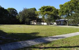 Development land – North Miami, Florida, USA for $650,000