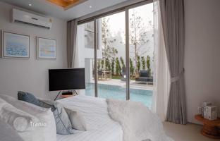 3-bedroom villa 402 m² in Bang Tao Beach for $565,000