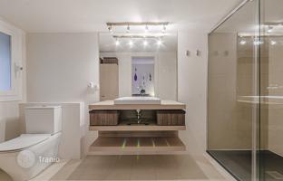 2-bedroom apartment 133 m² in Barcelona for 939,000 €