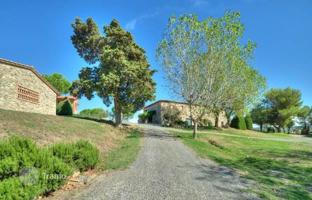 Villa 46,561 m² in Volterra for 2,200,000 €