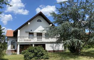 4-bedroom townhouse 230 m² in Gyenesdias for 410,000 €