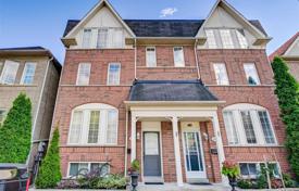 Terraced house – York, Toronto, Ontario,  Canada for C$1,110,000