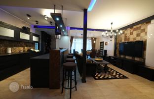 6-room villa 326 m² in Jurmala for 890,000 €