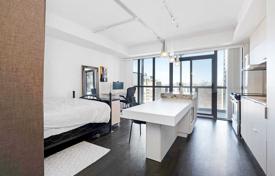 Apartment – Charles Street East, Old Toronto, Toronto,  Ontario,   Canada for C$787,000