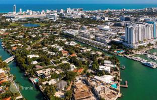 5-bedroom house in Miami Beach for $5,250,000