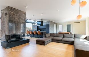 3-bedroom apartment 278 m² in Central District for 1,950,000 €