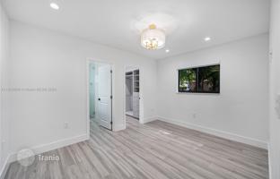 3-bedroom house 229 m² in Coral Gables for $1,825,000
