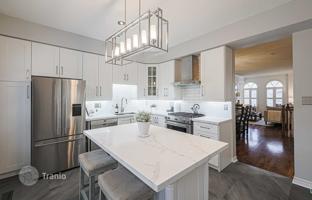 3-bedroom townhouse in Etobicoke for C$1,578,000