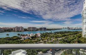 Elite apartment with ocean views in a residence on the first line of the beach, Miami Beach, Florida, USA for $2,669,000