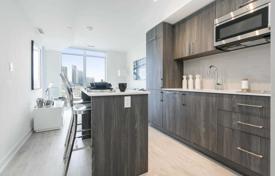 Apartment – Bathurst Street, Toronto, Ontario,  Canada for C$695,000