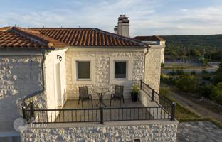 3-bedroom house 282 m² in Sibenik-Knin for 720,000 €