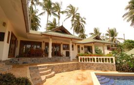 Traditional villa with a direct access to the sandy beach, Koh Samui, Suratthani, Thailand for $4,500 per week