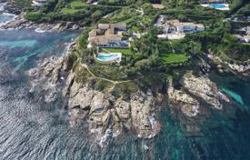 Villa – Saint-Tropez, Côte d'Azur (French Riviera), France for 100,000 € per week