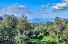 Land plot with a beautiful view of the sea and mountains in Chania, Crete, Greece for 360,000 €