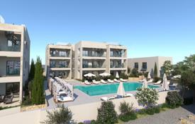 Modern apartment, walking distance to the beach, in a popular residential complex in Kapparis for 265,000 €