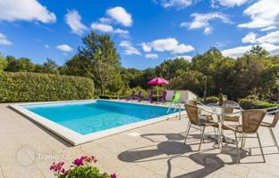 19-bedroom house 630 m² in Istria County for 1,300,000 €