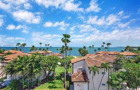 Apartment – Fisher Island Drive, Miami Beach, Florida,  USA for $5,000 per week