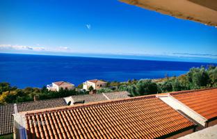 Bright new apartment with panoramic sea views, Rezevici, Montenegro for 138,000 €