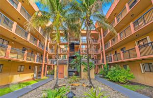 2-bedroom apartments in condo 75 m² in Hialeah for $275,000