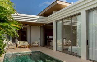 3-bedroom villa 180 m² in Choeng Thale for $385,000