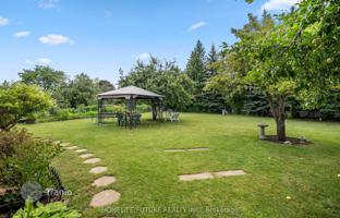 11-bedroom house in Scarborough for C$1,672,000