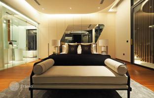 3-bedroom villa 625 m² in Sa Khu for $2,260,000