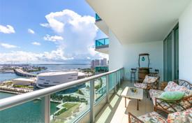 Four-room apartment on the first line of the ocean in Miami, Florida, USA for $775,000