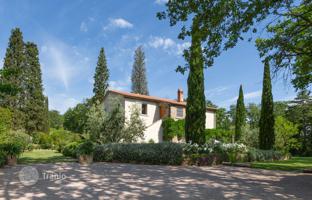 6-bedroom country house 494 m² in Cetona for 2,290,000 €