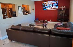 3-bedroom house 162 m² in North Lauderdale for $464,000